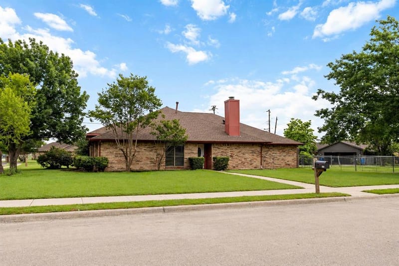 3440 Salmon Street, Sachse TX 75048 - Photo 2