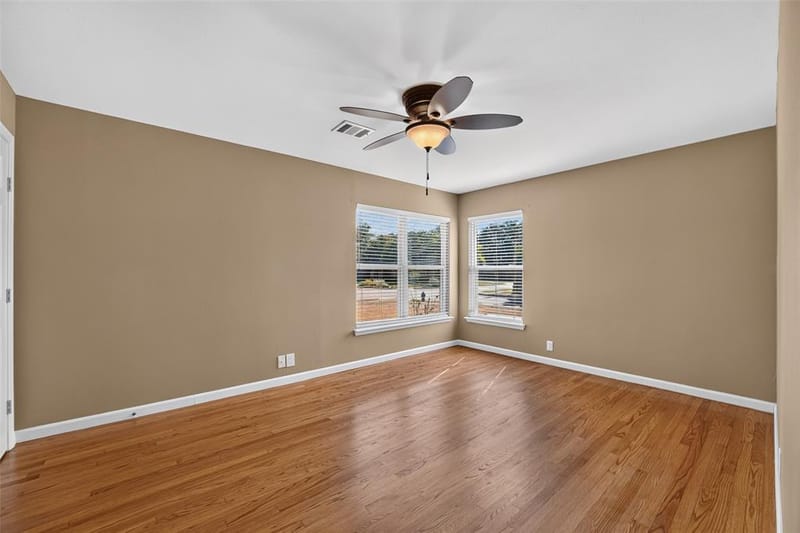 9733 Edgelake Drive, Dallas TX 75218 - Photo 27