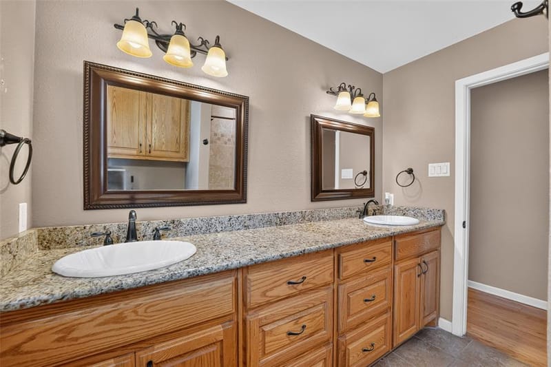9733 Edgelake Drive, Dallas TX 75218 - Photo 7