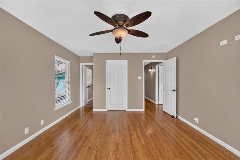 9733 Edgelake Drive, Dallas TX 75218 - Photo 24
