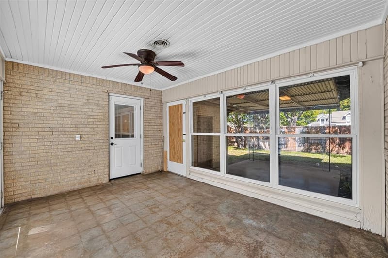 9733 Edgelake Drive, Dallas TX 75218 - Photo 30