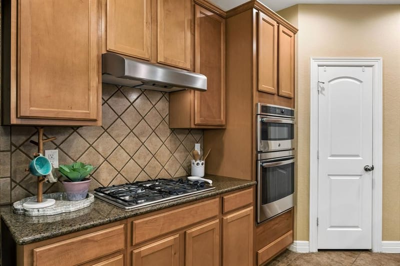 6316 Blackstone Drive, McKinney TX 75070 - Photo 11