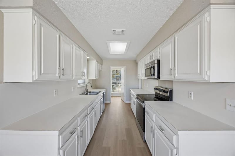 1721 Paxton Drive, Carrollton TX 75007 - Photo 8