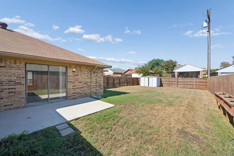 1721 Paxton Drive, Carrollton TX 75007 - Photo 25