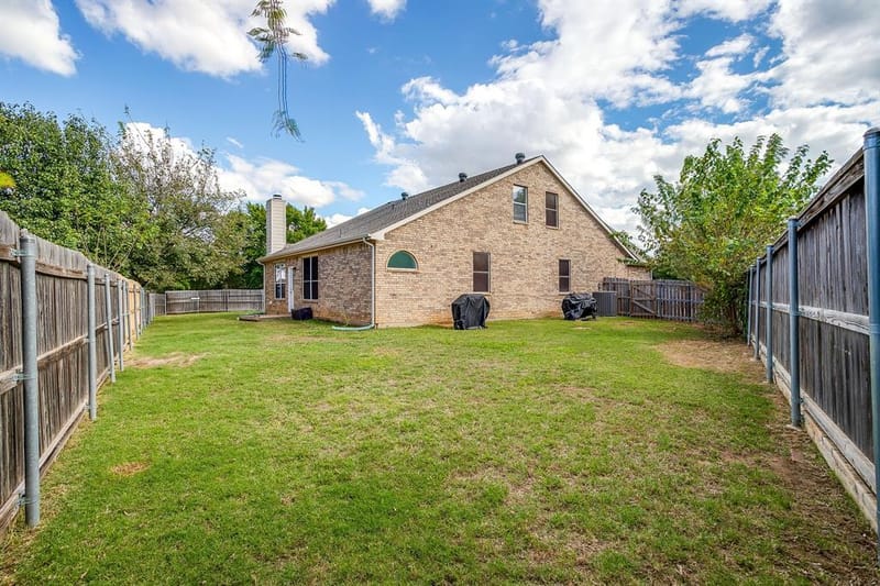 1236 Rosewood Court, Crowley TX 76036 - Photo 38