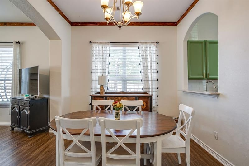 1236 Rosewood Court, Crowley TX 76036 - Photo 10
