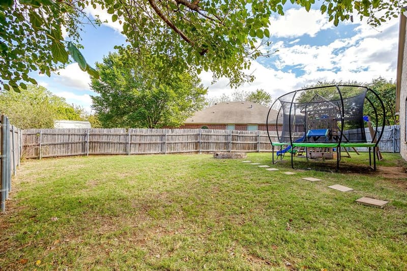 1236 Rosewood Court, Crowley TX 76036 - Photo 37