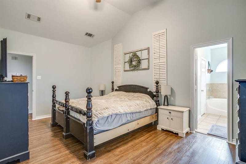 1236 Rosewood Court, Crowley TX 76036 - Photo 19
