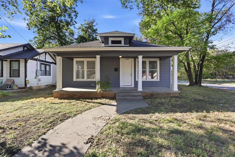 317 Stroud Street, Denton TX 76201 - Photo 4
