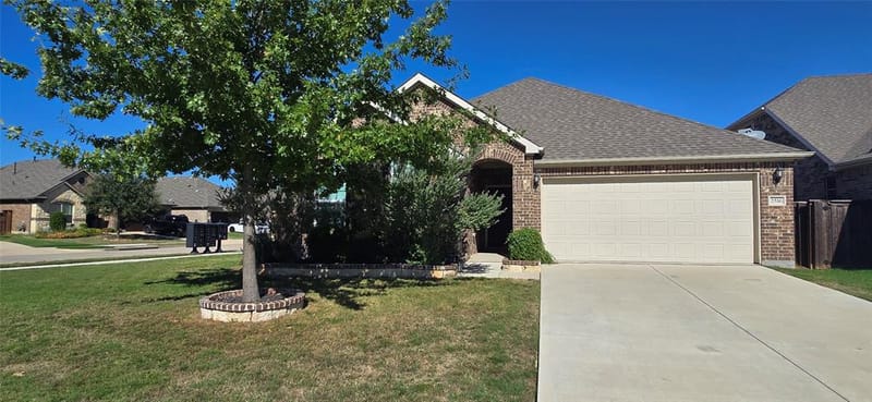 2516 Linwood Drive, Mansfield TX 76084