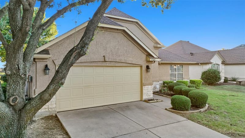 9705 Pinewood Drive, Denton TX 76207 - Photo 3