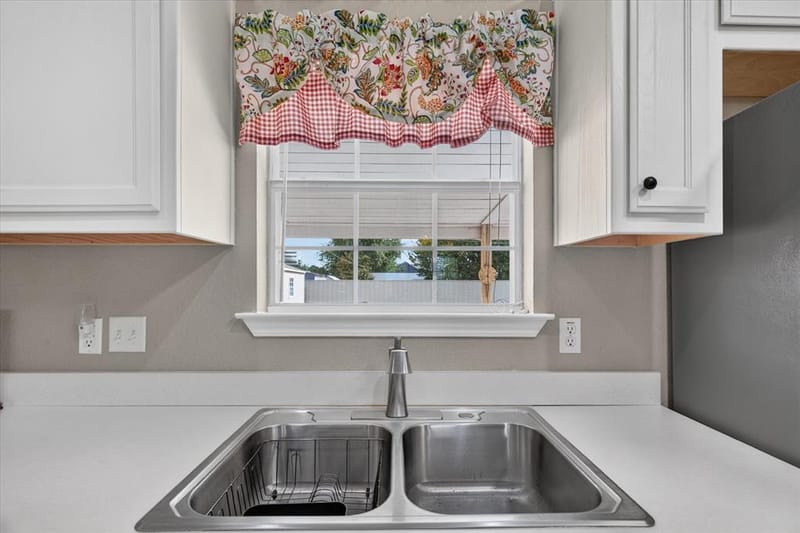 324 Pearson Lane, Azle TX 76020 - Photo 16