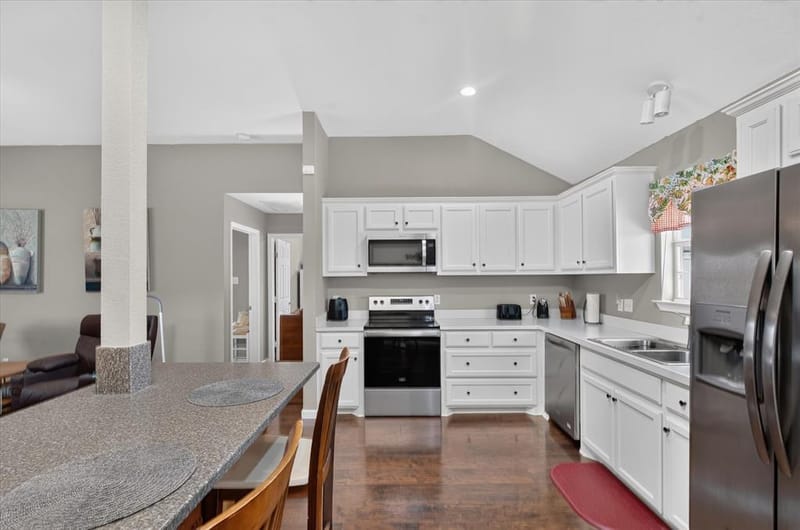 324 Pearson Lane, Azle TX 76020 - Photo 14