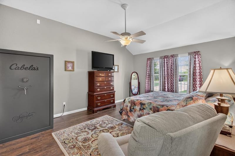 324 Pearson Lane, Azle TX 76020 - Photo 11
