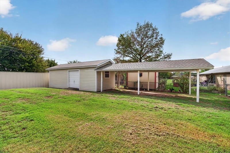 324 Pearson Lane, Azle TX 76020 - Photo 25
