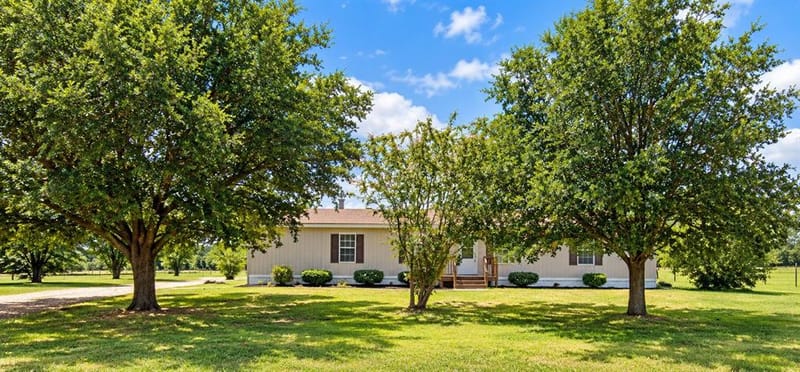 7011 Mitchell Drive, Terrell TX 75160