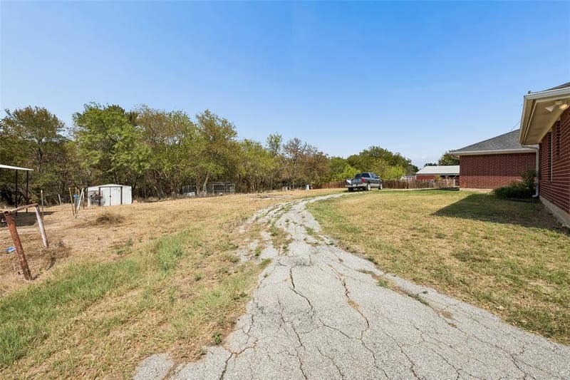 14529 County Road 511, Venus TX 76084 - Photo 23
