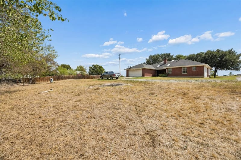 14529 County Road 511, Venus TX 76084 - Photo 21