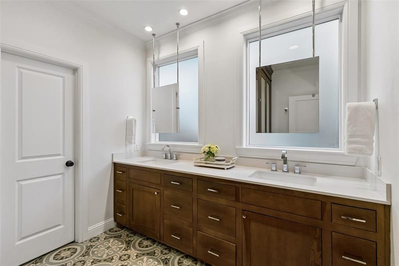 560 Northlake Drive, Dallas TX 75218 - Photo 25
