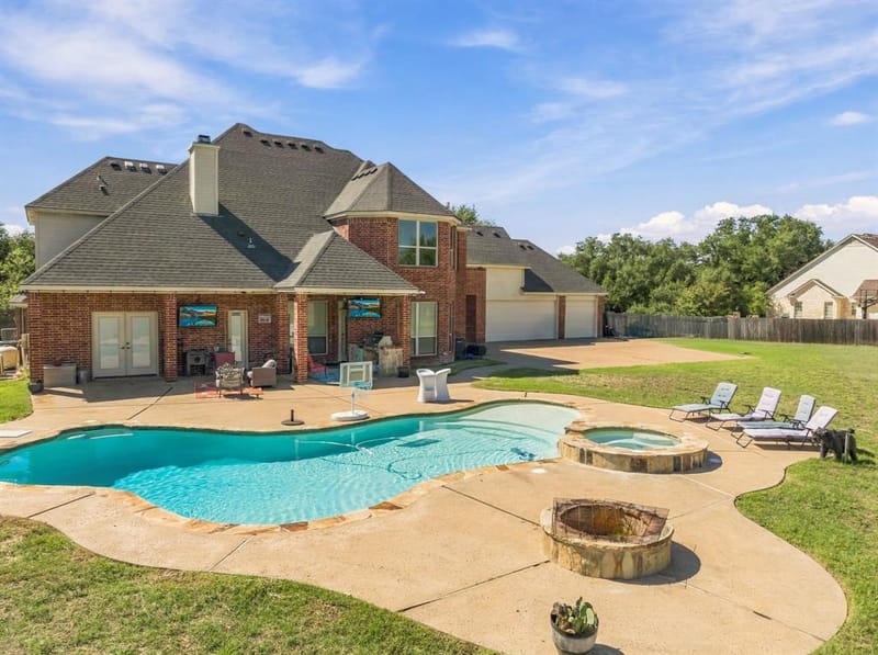 1021 Cascade Trail, McGregor TX 76657 - Photo 6