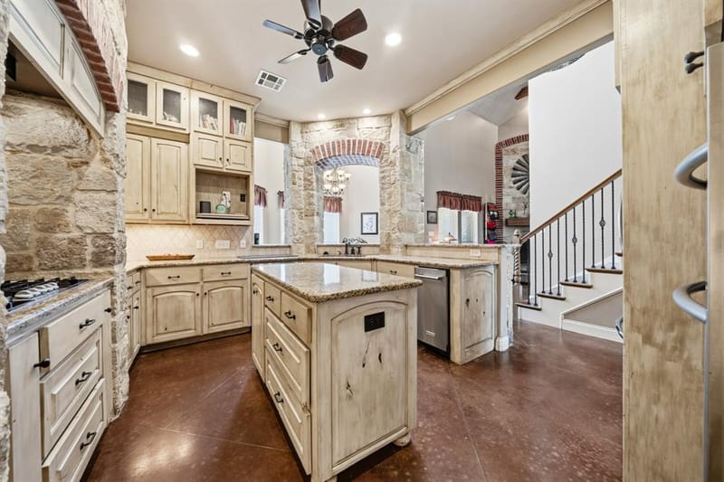 1021 Cascade Trail, McGregor TX 76657 - Photo 13