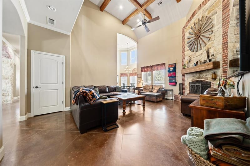 1021 Cascade Trail, McGregor TX 76657 - Photo 4