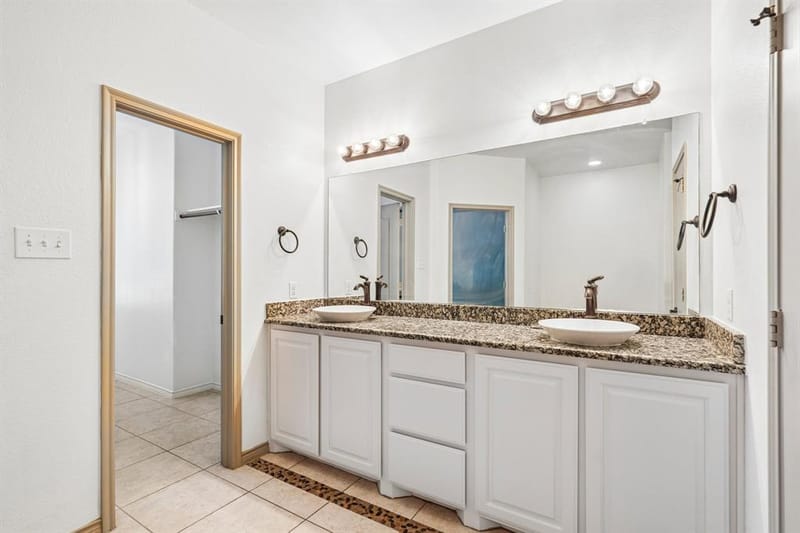 7937 Parkwood Boulevard, Plano TX 75024 - Photo 21