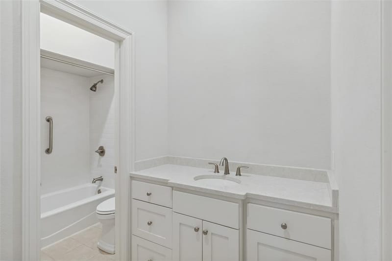 7338 Lane Park Drive, Dallas TX 75225 - Photo 18