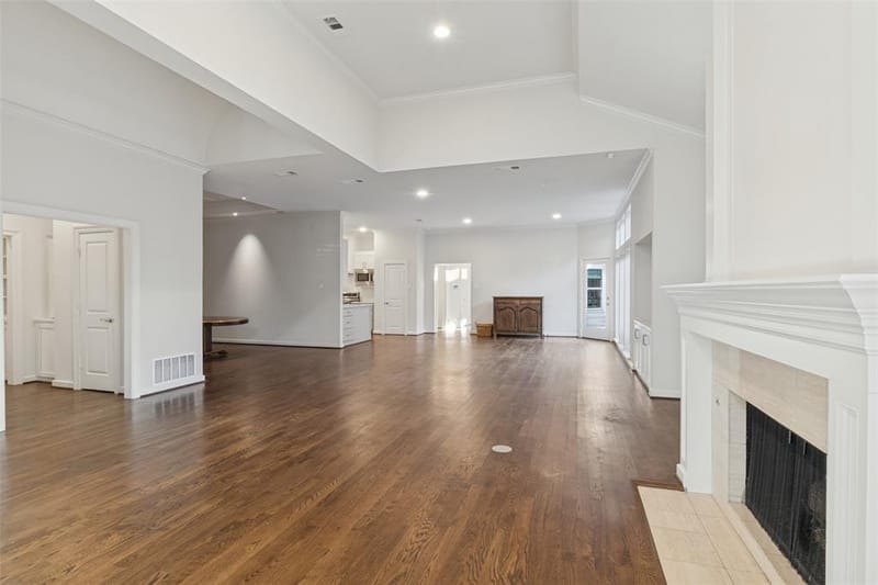 7338 Lane Park Drive, Dallas TX 75225 - Photo 25
