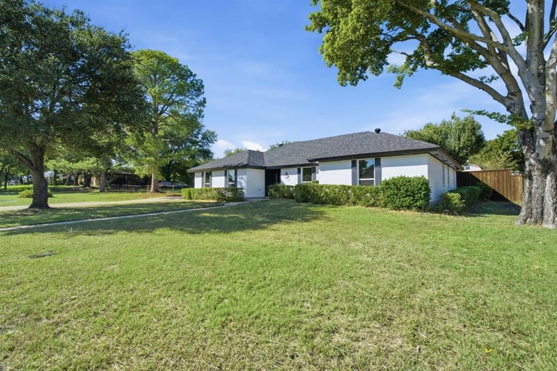 316 Oak Valley Drive, Colleyville TX 76034 - Photo 2