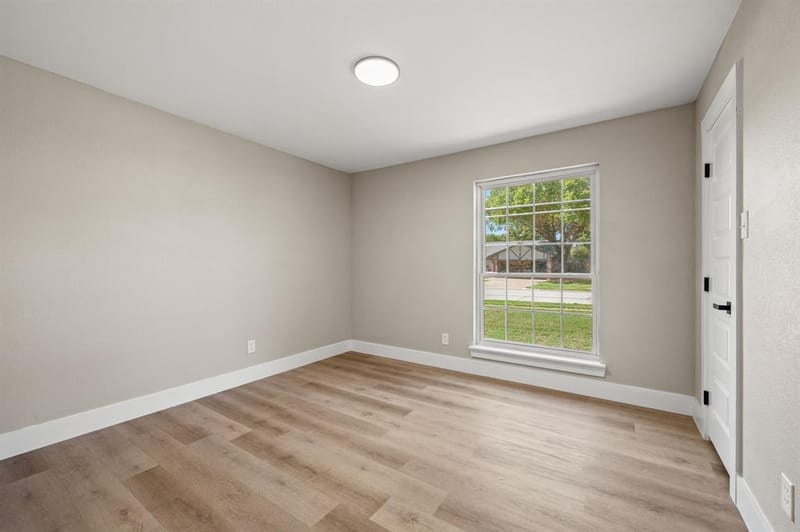 7512 Clover Lane, Watauga TX 76148 - Photo 17
