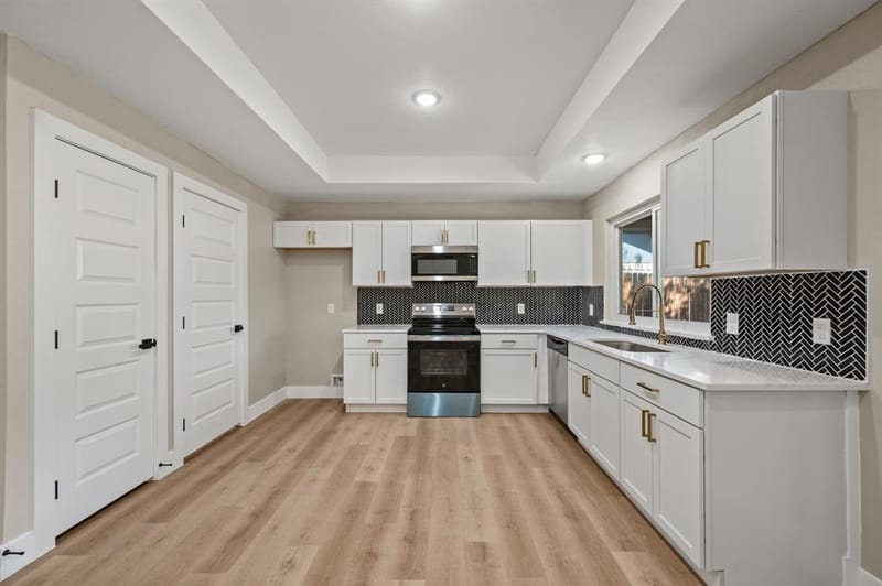 7512 Clover Lane, Watauga TX 76148 - Photo 10