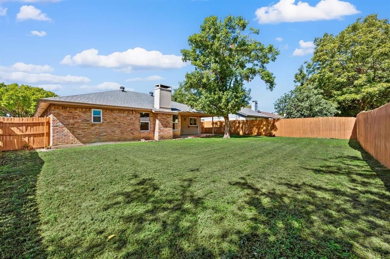 7512 Clover Lane, Watauga TX 76148 - Photo 25