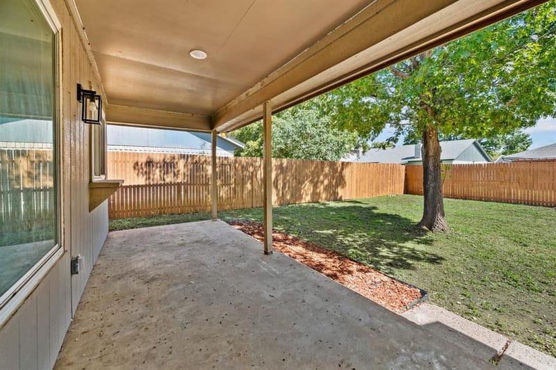 7512 Clover Lane, Watauga TX 76148 - Photo 21