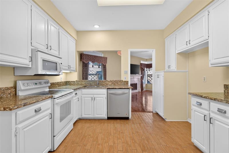 9981 Waterfront Trail, Rowlett TX 75087 - Photo 5