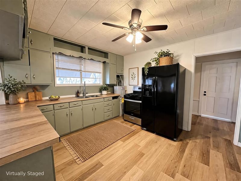 122 Robertson Street, Sulphur Springs TX 75482 - Photo 13