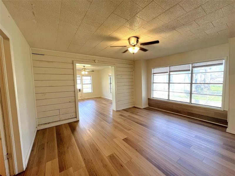 122 Robertson Street, Sulphur Springs TX 75482 - Photo 12