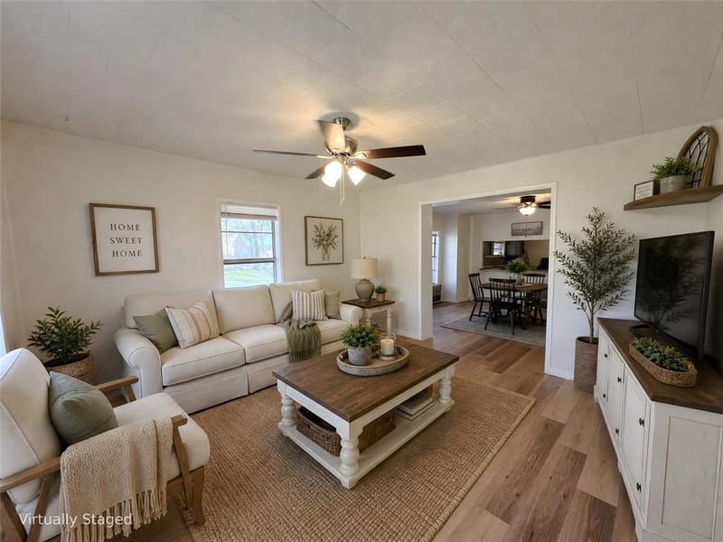 122 Robertson Street, Sulphur Springs TX 75482 - Photo 3
