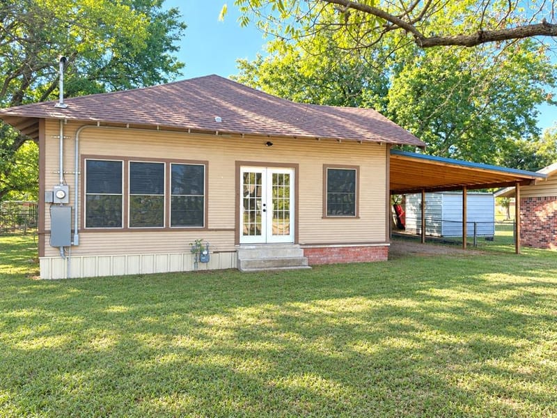122 Robertson Street, Sulphur Springs TX 75482 - Photo 32