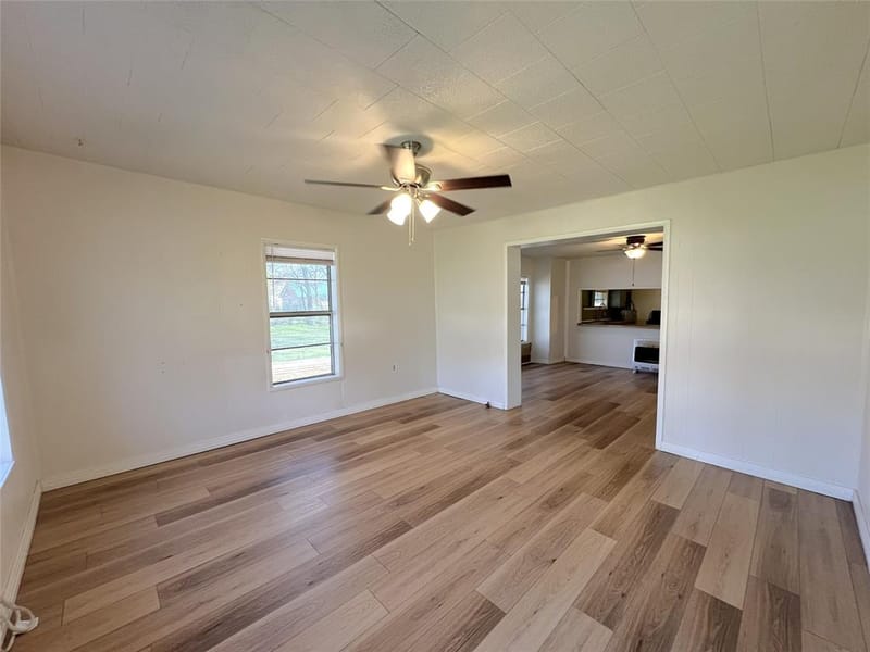 122 Robertson Street, Sulphur Springs TX 75482 - Photo 4