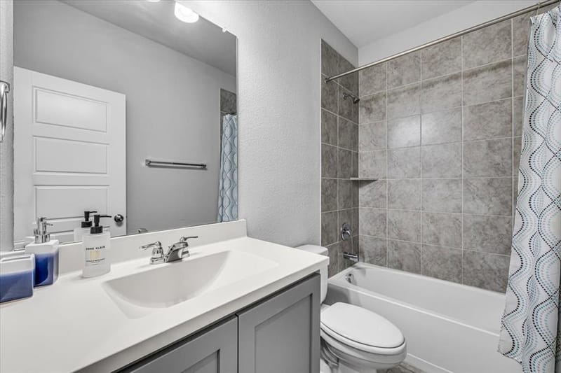 5341 waterview Court, Haltom City TX 76137 - Photo 4