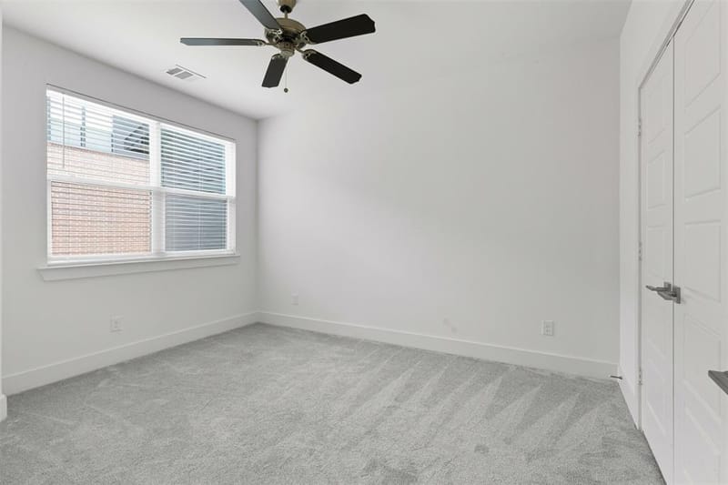 2821 Stanley Avenue, Fort Worth TX 76110 - Photo 16