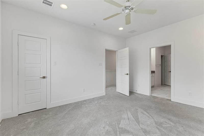 2821 Stanley Avenue, Fort Worth TX 76110 - Photo 10