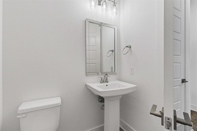 2821 Stanley Avenue, Fort Worth TX 76110 - Photo 8