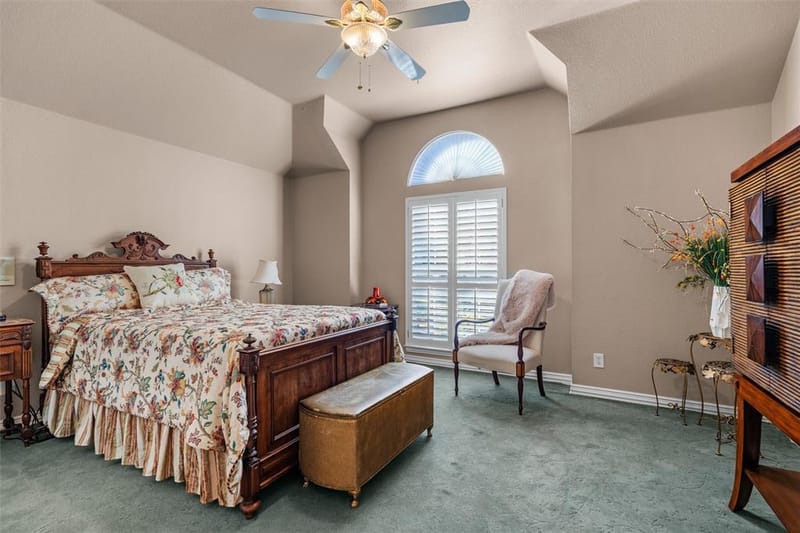 5841 River Meadows Place, Fort Worth TX 76112 - Photo 16