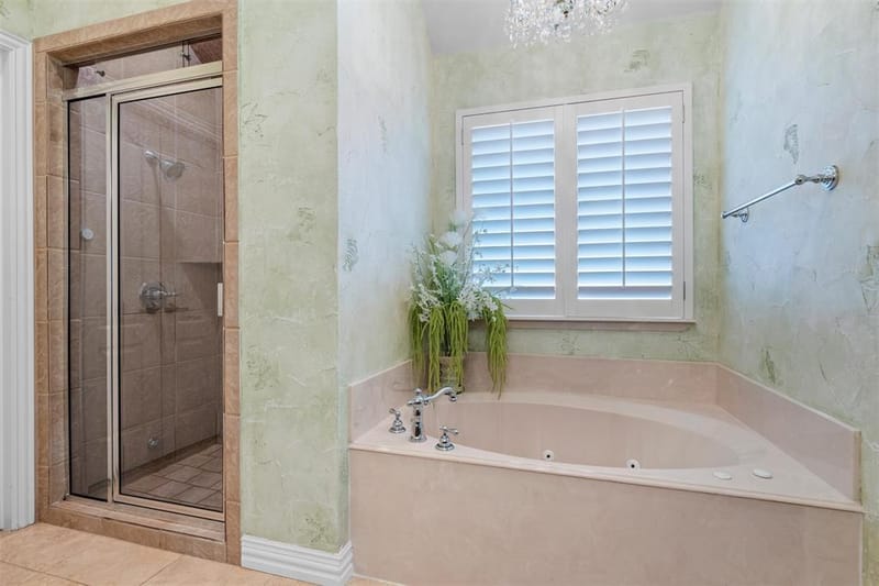 5841 River Meadows Place, Fort Worth TX 76112 - Photo 15
