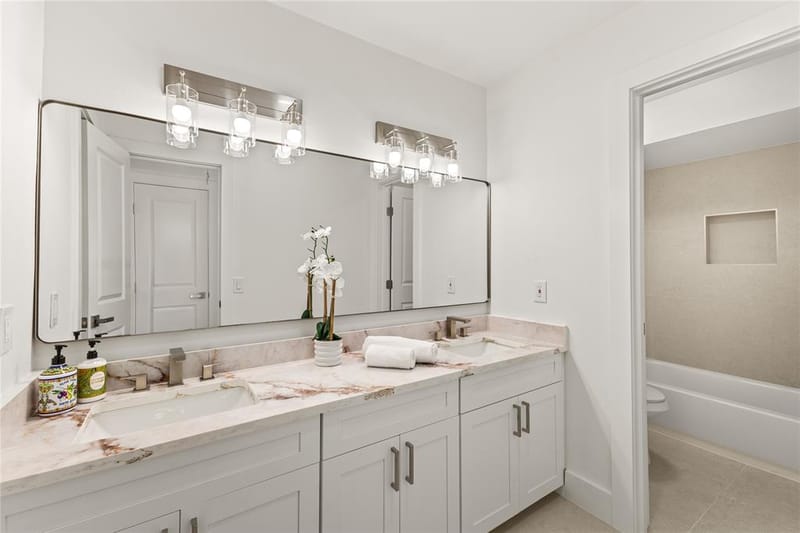 2716 Landershire Lane, Plano TX 75023 - Photo 24