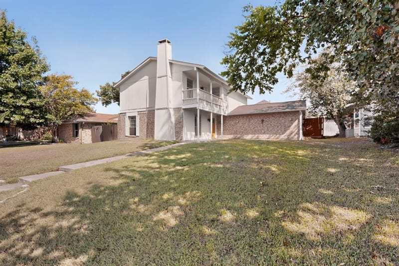 5026 Boca Raton Drive, Garland TX 75043 - Photo 2