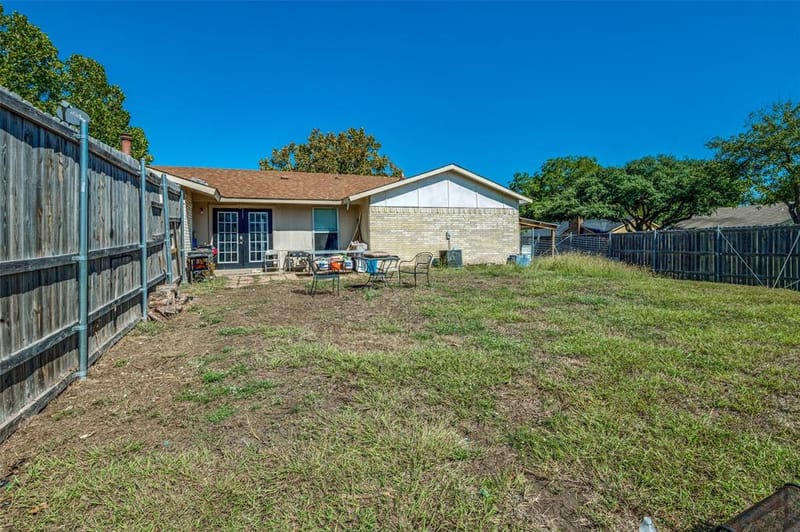 1202 Canyon Oaks Drive, Lancaster TX 75146 - Photo 22