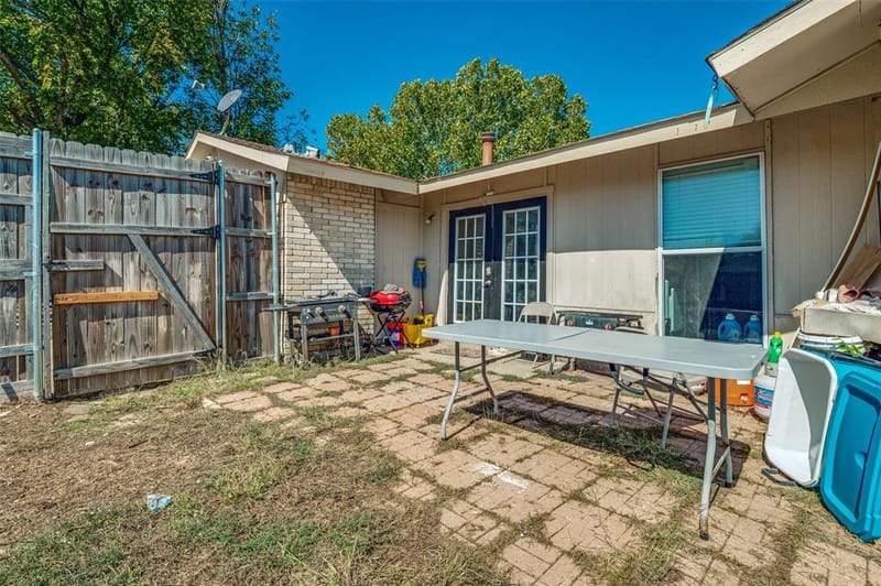 1202 Canyon Oaks Drive, Lancaster TX 75146 - Photo 25